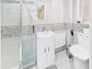 Photo 16- click for photo gallery